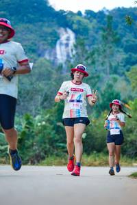 BIB: 8165
                            <button type="button" onclick="openModal(18879733)" class="btn btn-primary btn-sm float-right btn-popup" data-toggle="modal" data-target=".modal-high-quality">
                        <i class="fas fa-shopping-cart"></i> Add to Cart
                    </button>
                                            <button type="button" onclick="isThisMe(18879733, true)" class="btn btn-success btn-sm float-right btn-popup btn-isme hidden" data-toggle="tooltip" data-placement="bottom" title="นี่คือรูปของคุณใช่ไหม คลิกที่นี่เพื่อเอาเข้าอัลบั้ม">
                        <i class="fas fa-plus"></i> Add to album
                    </button>
                    <button type="button" onclick="isThisMe(18879733, false)" class="btn btn-warning btn-sm float-right btn-popup btn-isnotme hidden">
                        <i class="fas fa-ban"></i> Remove from album
                    </button>